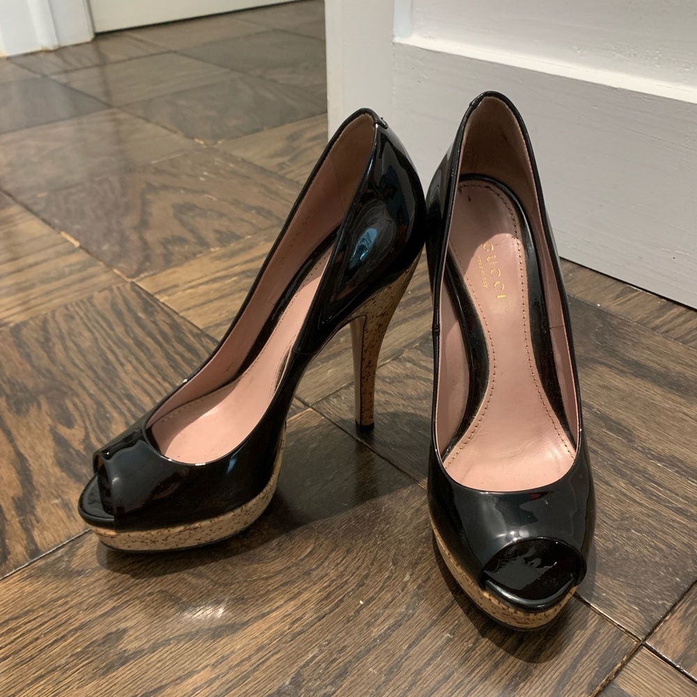 Gucci Patent Leather Cork Platform Pump, size 36,5